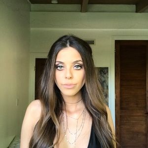 Meet your Posher, Marissa